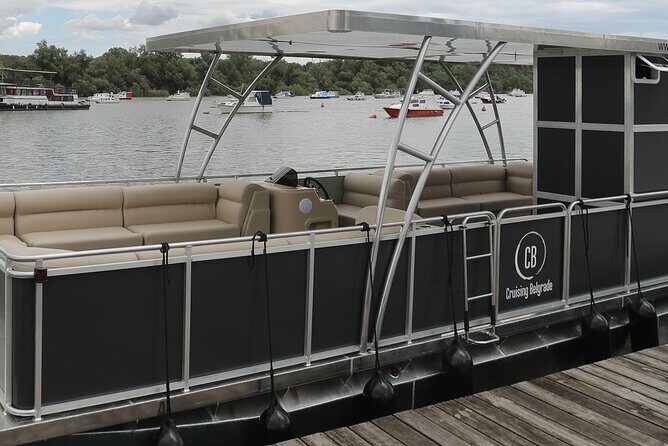 2 hours / Sightseeing Boat cruise Drinks Included - Bridges and river angles: Ada Bridge turns into a highlight