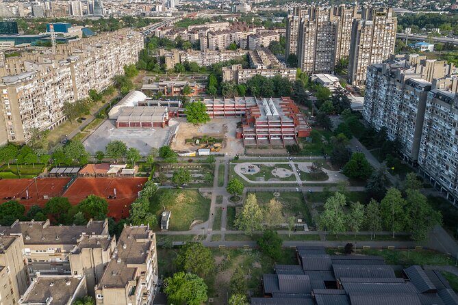 Architecture of New Belgrade - Brutalism Decoded - Block 23 and Primary School Laza Kostić: concrete expressionism with real routines