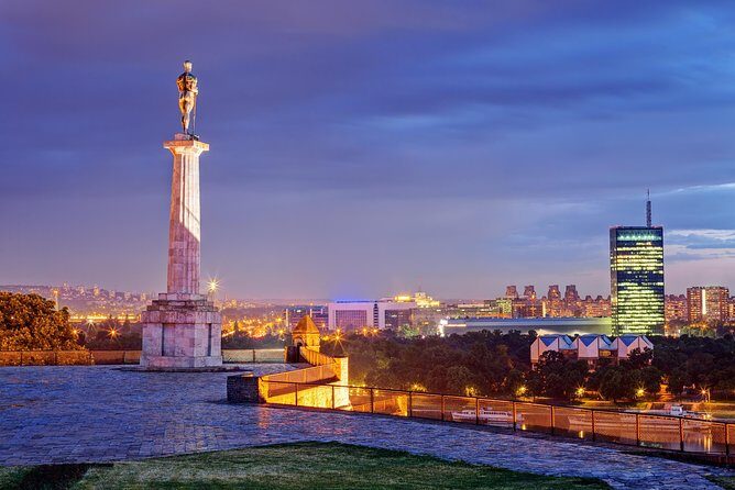 Belgrade: 3-Hour Small Group Walking Tour - Terazije Fountain and Hotel Moskva era: where Belgrade gets theatrical