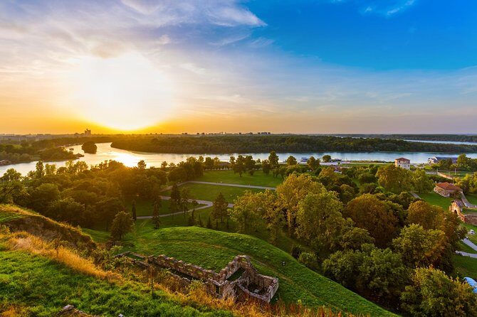 Belgrade: 3-Hour Small Group Walking Tour - St. Michael’s Cathedral, Princess Ljubica, and the Question Mark bar