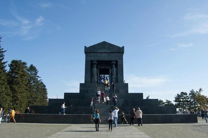 Belgrade Big Tour: Top Attractions and Belgrade Neighborhoods - Key highlights to look forward to