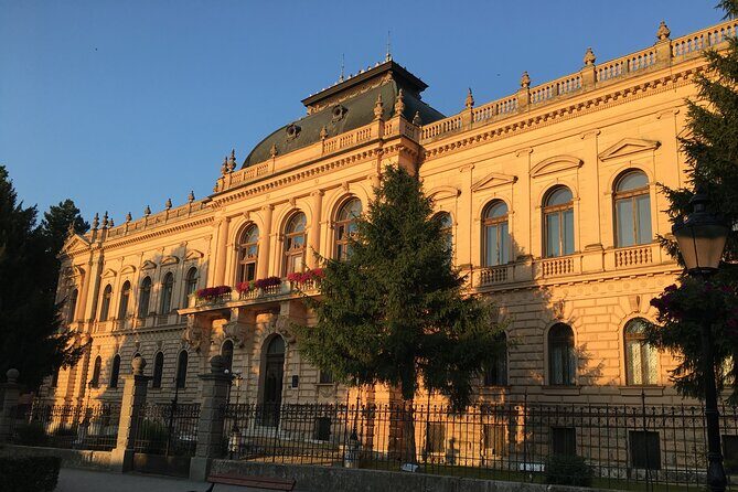 Belgrade City Walk, Gathering and Sightseeing - Stop 2: The House of the National Assembly—monumental architecture and state history