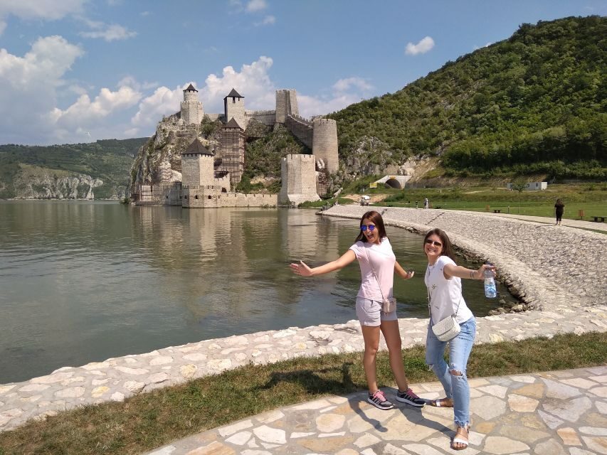 Belgrade: Golubac Fortress w/Iron Gate Speed Boat Ride - Lunch Timing by the Danube: Free Time, Not Free Food