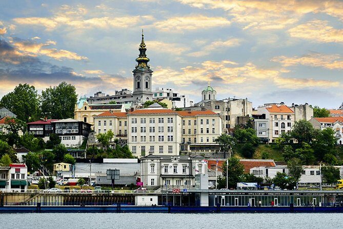 Belgrade Sunset Cruise w/ Live Tour Guide - Belgrade from the water in 90 minutes: the real payoff