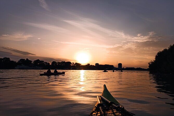 Belgrade sunset kayak tour - How This Belgrade Sunset Kayak Feels Different
