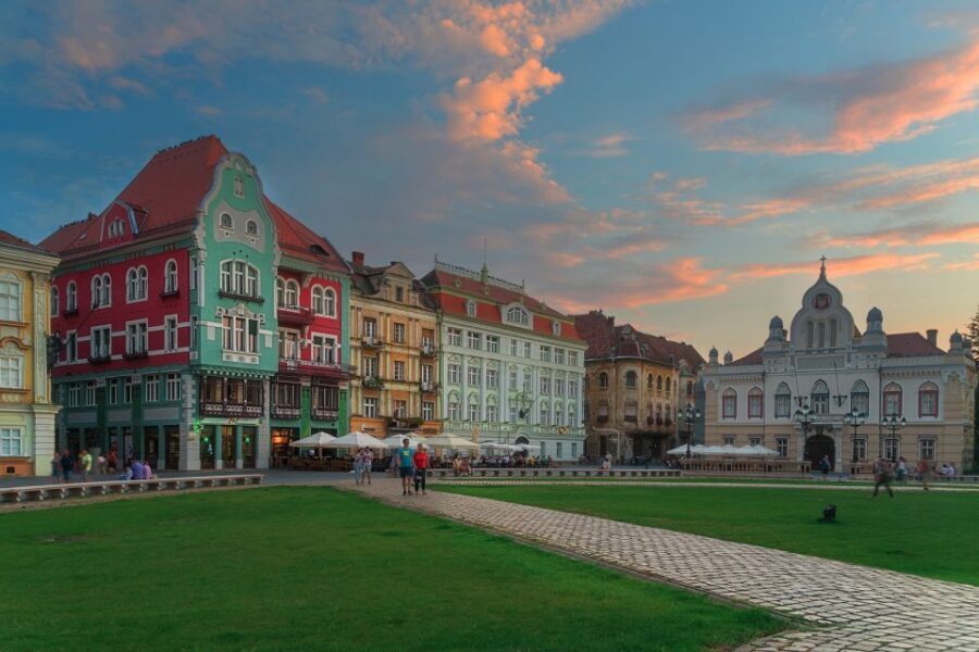From Belgrade: Private Day Trip to Romania - Liberty Square and the Old City Hall: architecture as a cultural clue