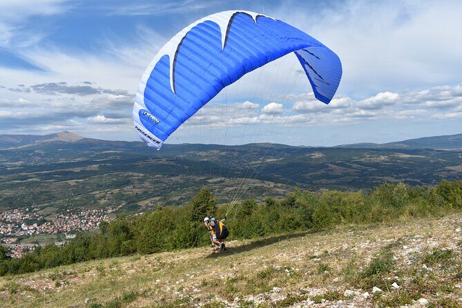 Paragliding Tandem Flight Experience in Sokobanja - The GoPro Part: Getting Proof Without Asking Someone Else