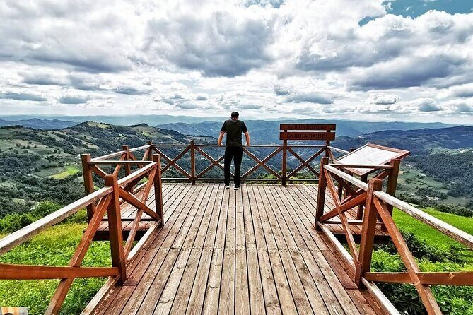 Šargan Eight Railway, Wooden Town & House on Drina river day trip from Belgrade - Getting out of Belgrade: pickup, van comfort, and timing that matters